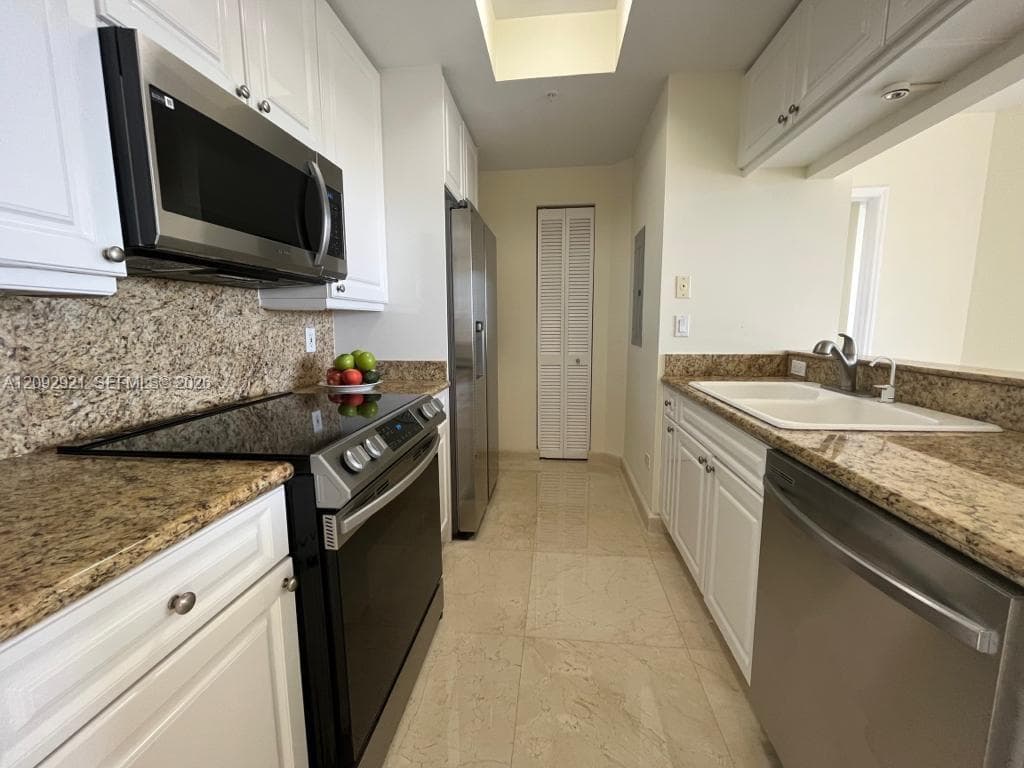 Three Tequesta Point · #2303 in Miami - Photo 8