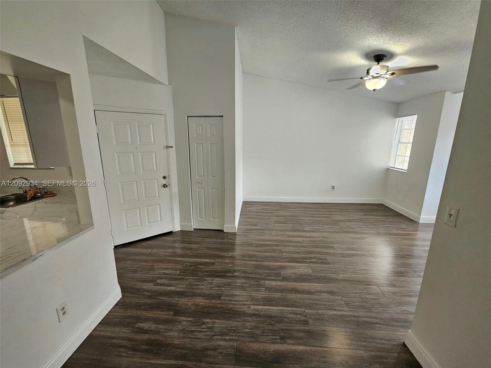 LA HACIENDA COUNTRY CLUB · #C in Hialeah - Photo 13