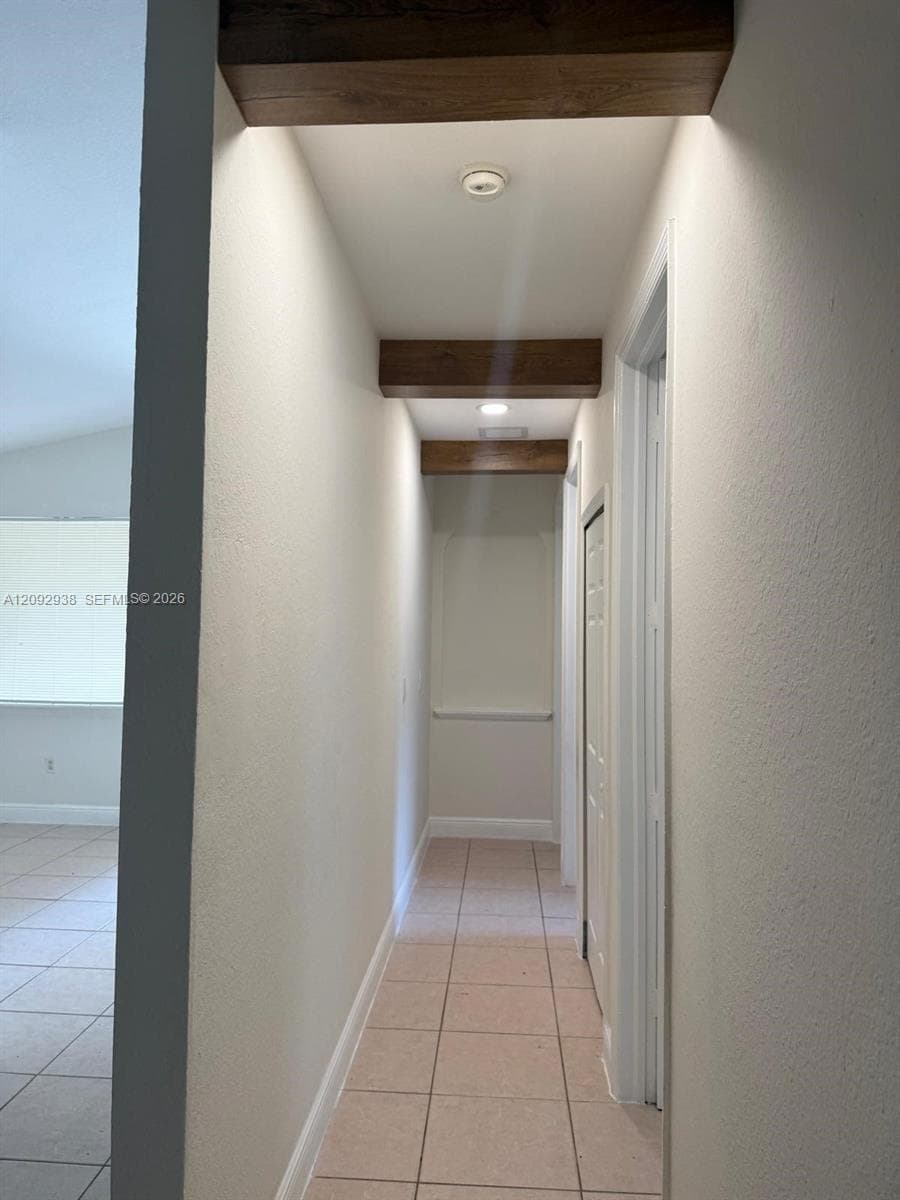 372 SW 2nd St #- photo 3
