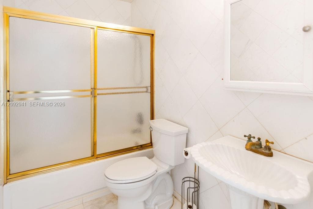11312 SW 67th Ter photo 17