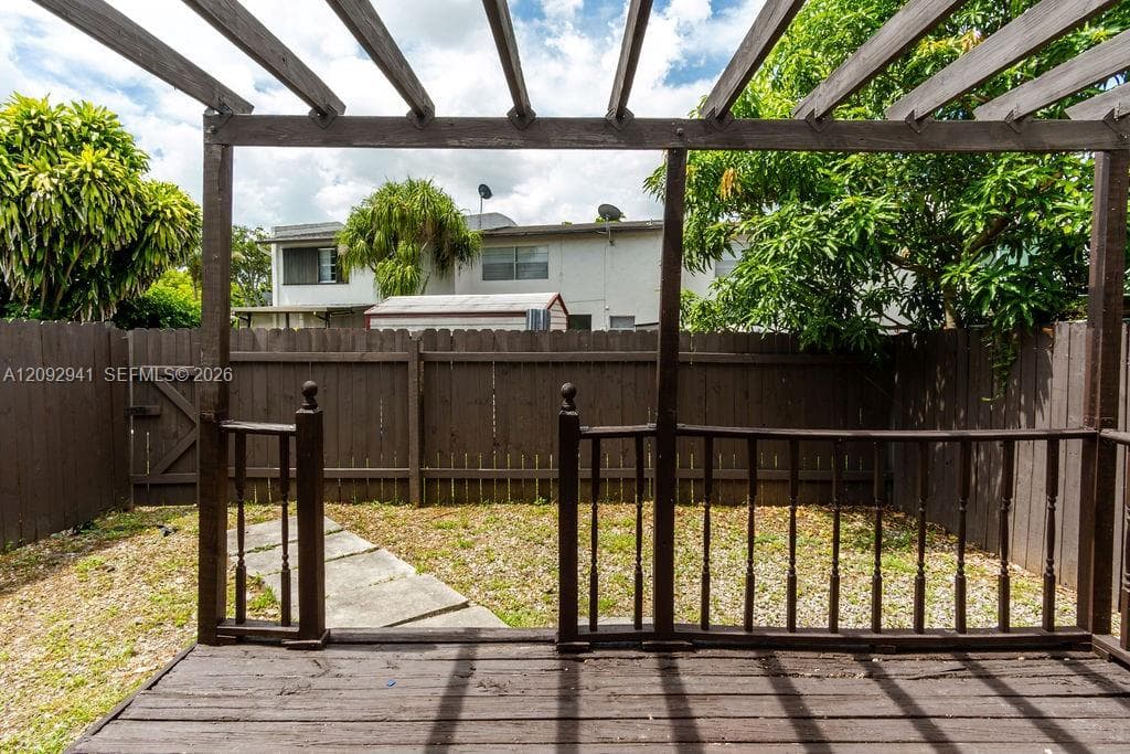 11312 SW 67th Ter photo 22
