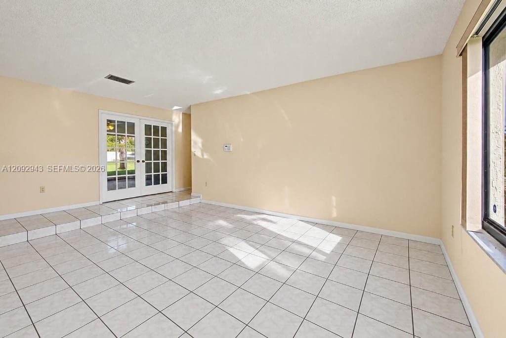12804 SW 94th Pl photo 14