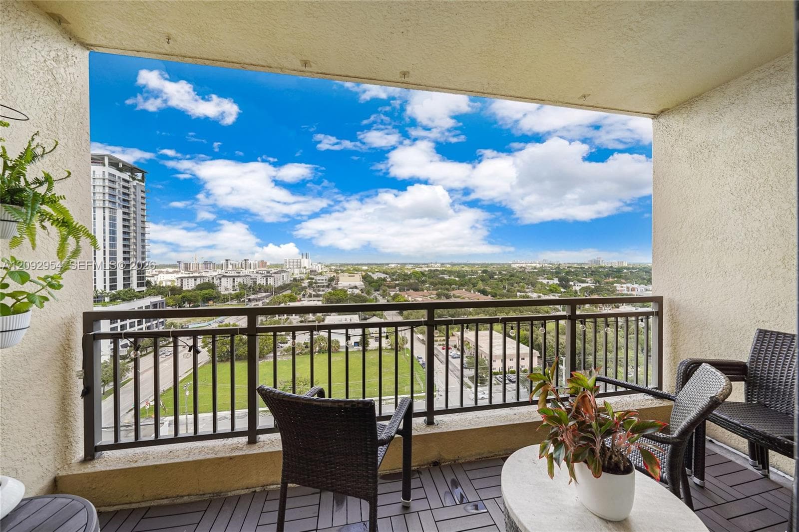 WAVERLY · #1404 in Fort Lauderdale - Photo 9