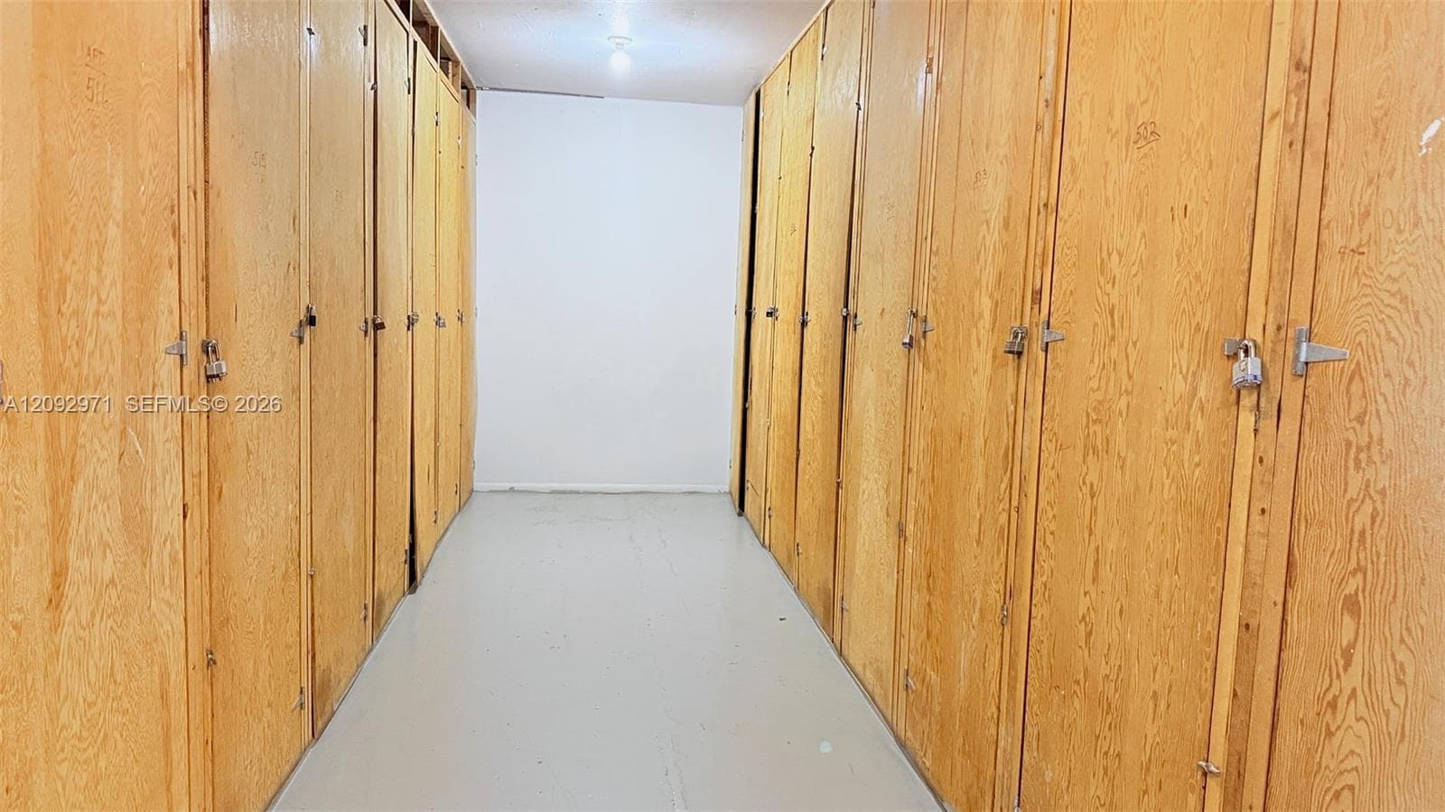 1 assigned storage outside the unit