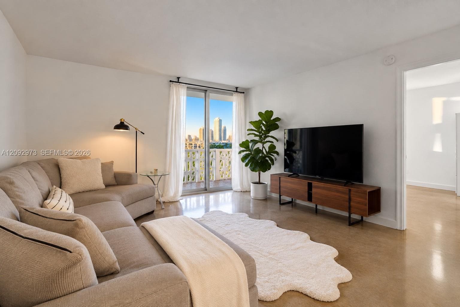 ADMIRAL TOWERS CONDO · #816 in Miami Beach - Photo 1