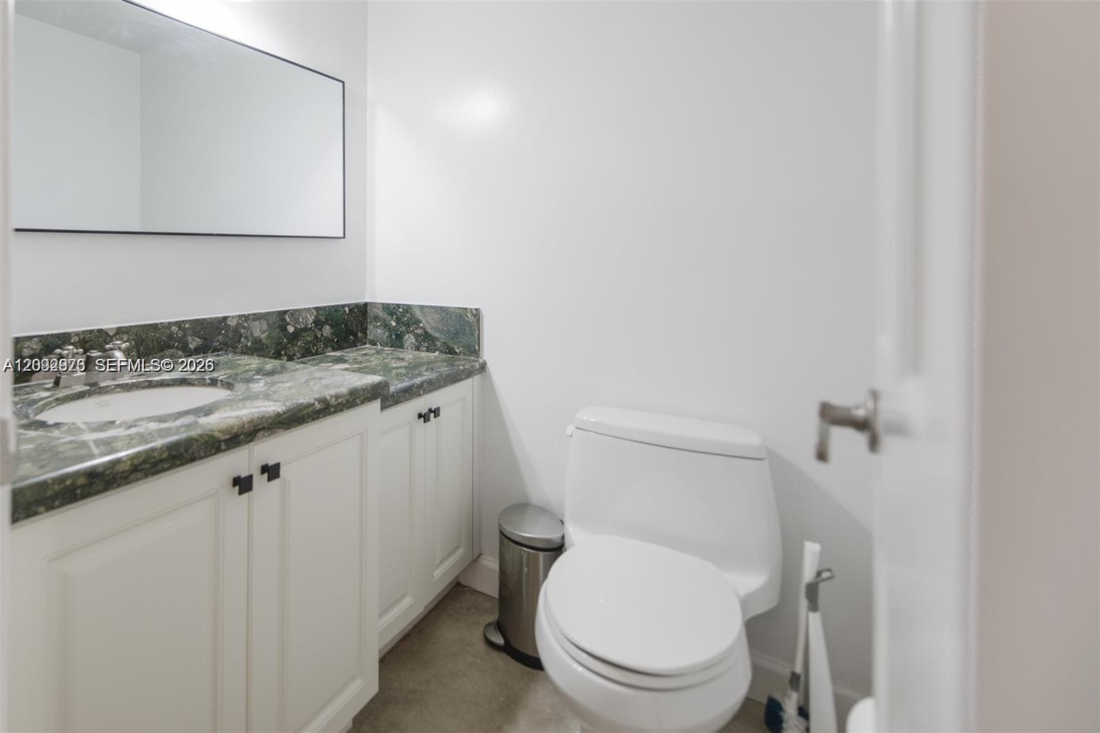 ADMIRAL TOWERS CONDO · #816 in Miami Beach - Photo 8