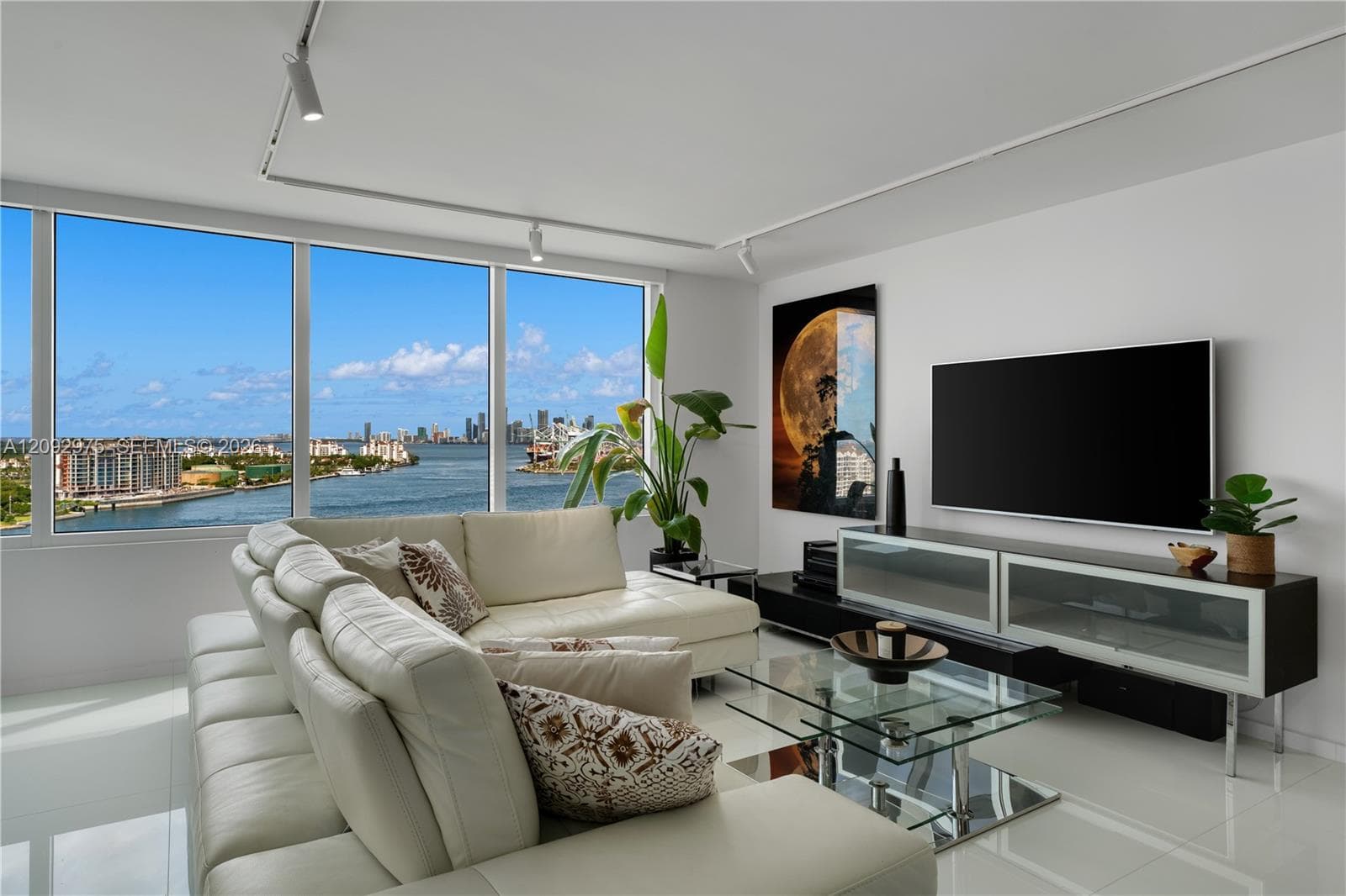 South Pointe Towers · #1805 in Miami Beach - Photo 6