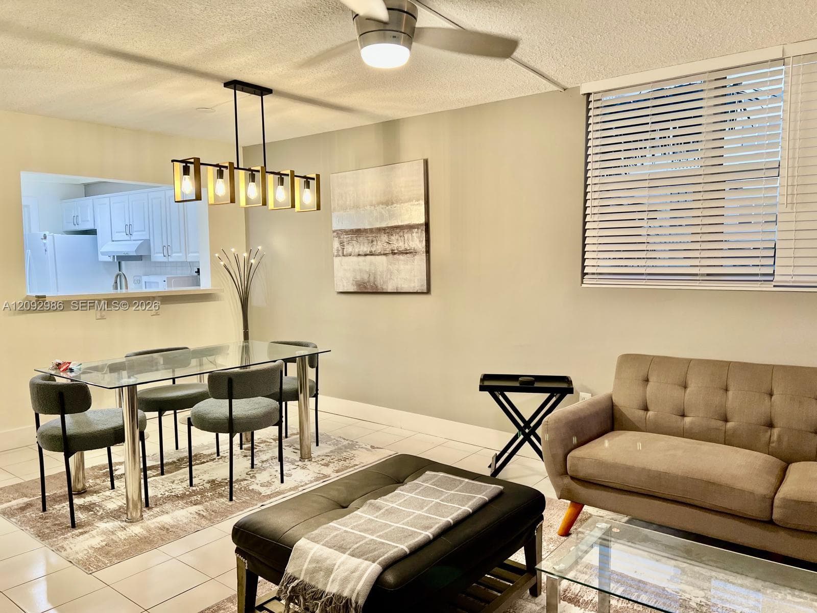 ISLANDS-BERMUDA CONDO · #301 in Hallandale Beach - Photo 3