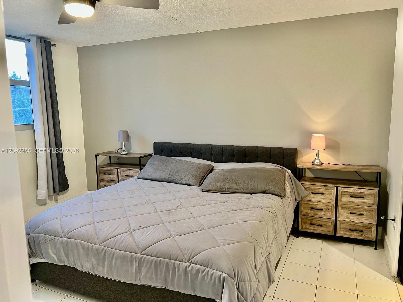 ISLANDS-BERMUDA CONDO · #301 in Hallandale Beach - Photo 5