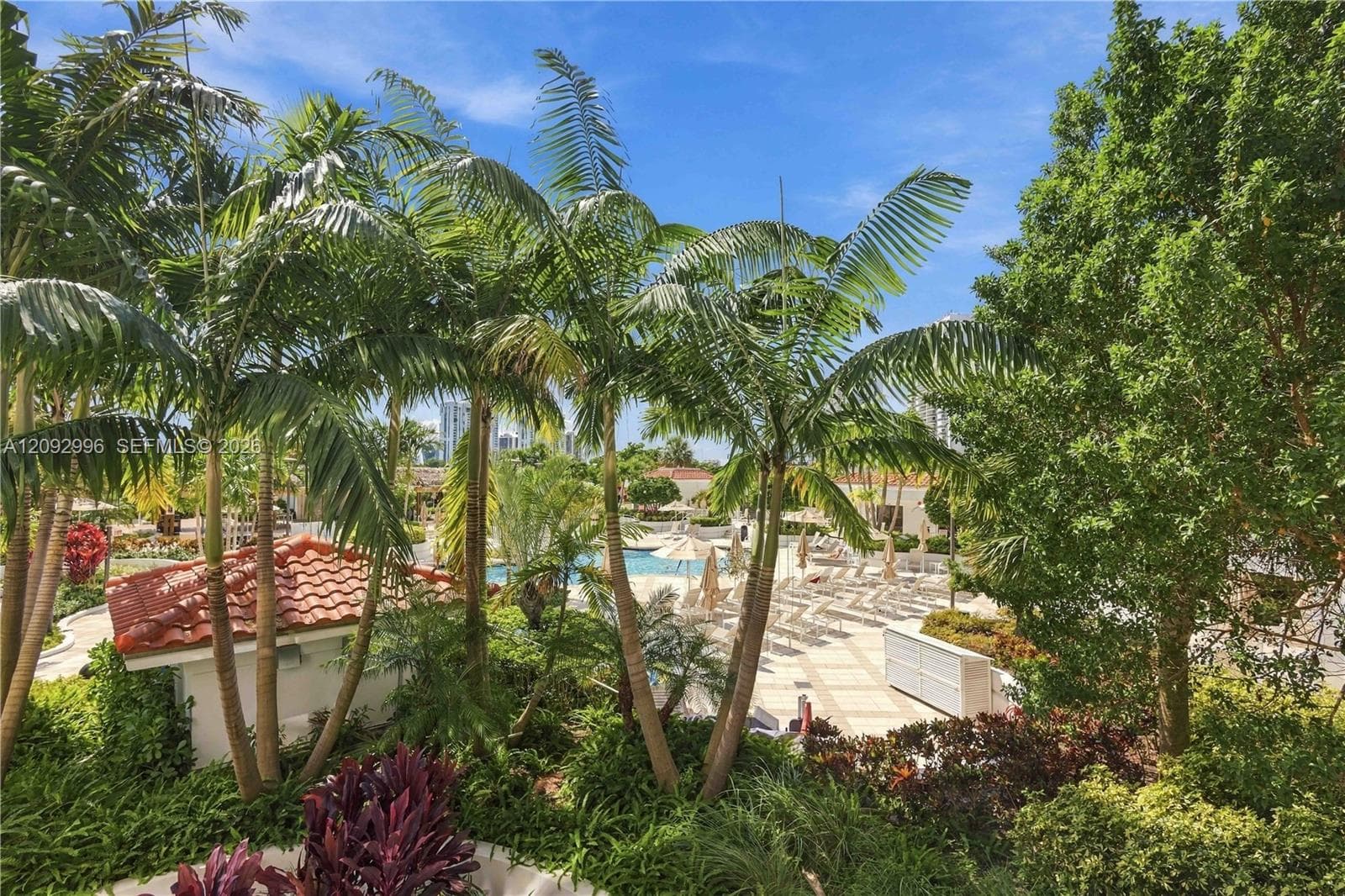 Hamptons West · #307 in Aventura - Photo 16