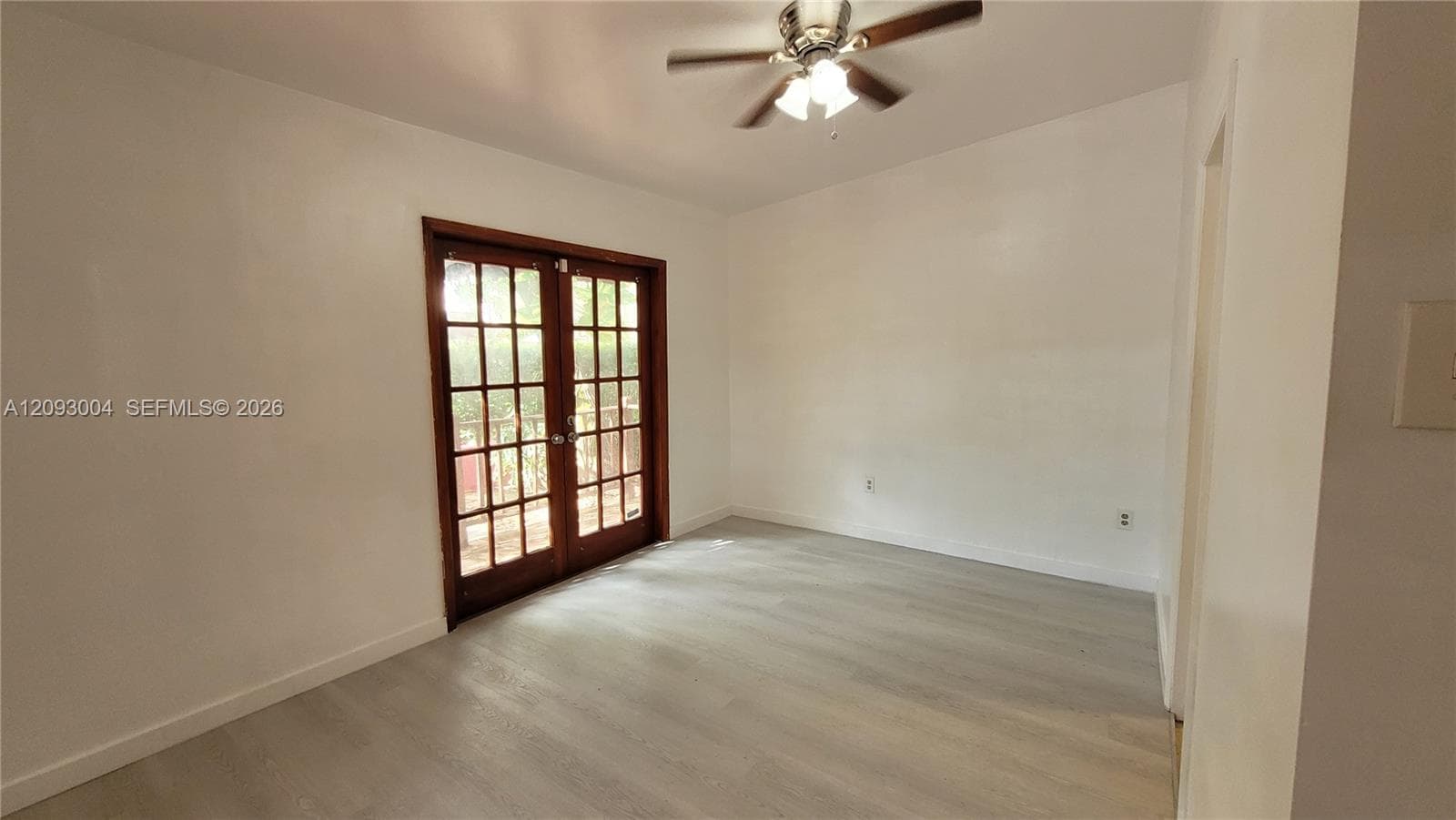 3666 SW 13th Ter photo 13
