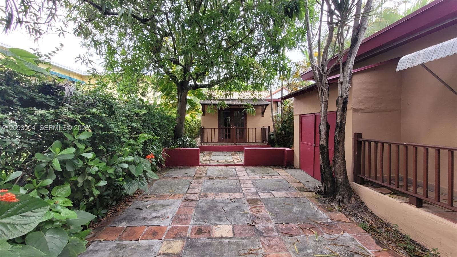 3666 SW 13th Ter photo 33