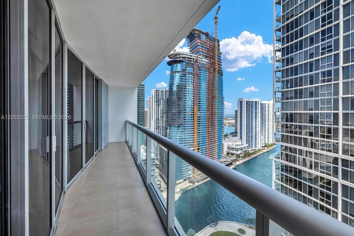 Icon Brickell III · #3201 in Miami - Photo 1