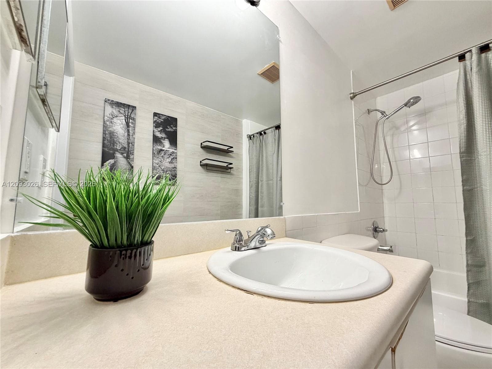 BLUE LAGOON CONDO · #TS-03 in Miami - Photo 27