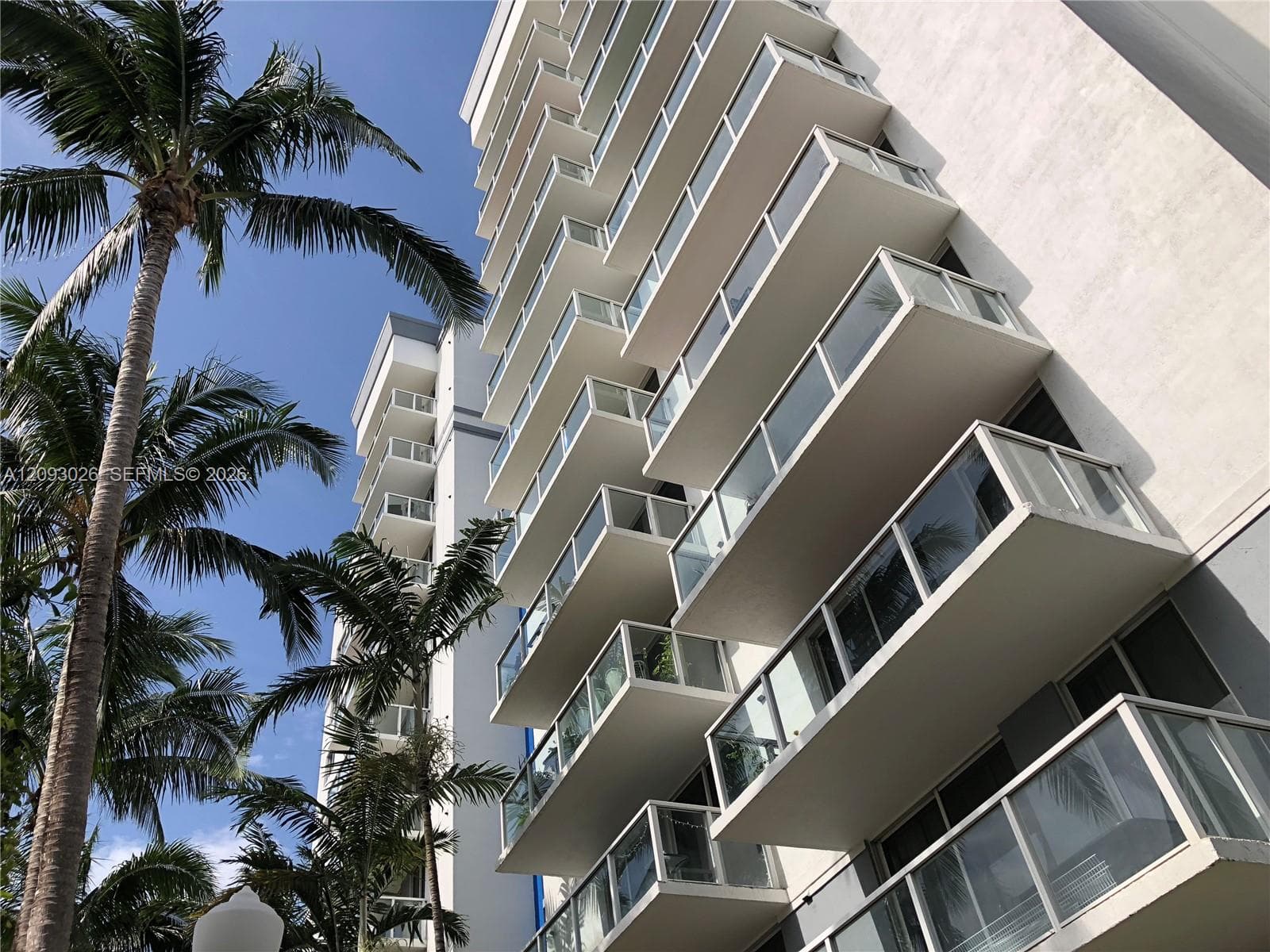 BLUE LAGOON CONDO · #TS-03 in Miami - Photo 10