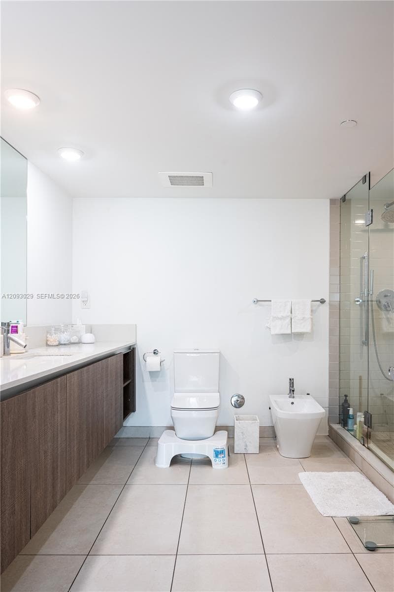 The Club · #706 in Bay Harbor Islands - Photo 11