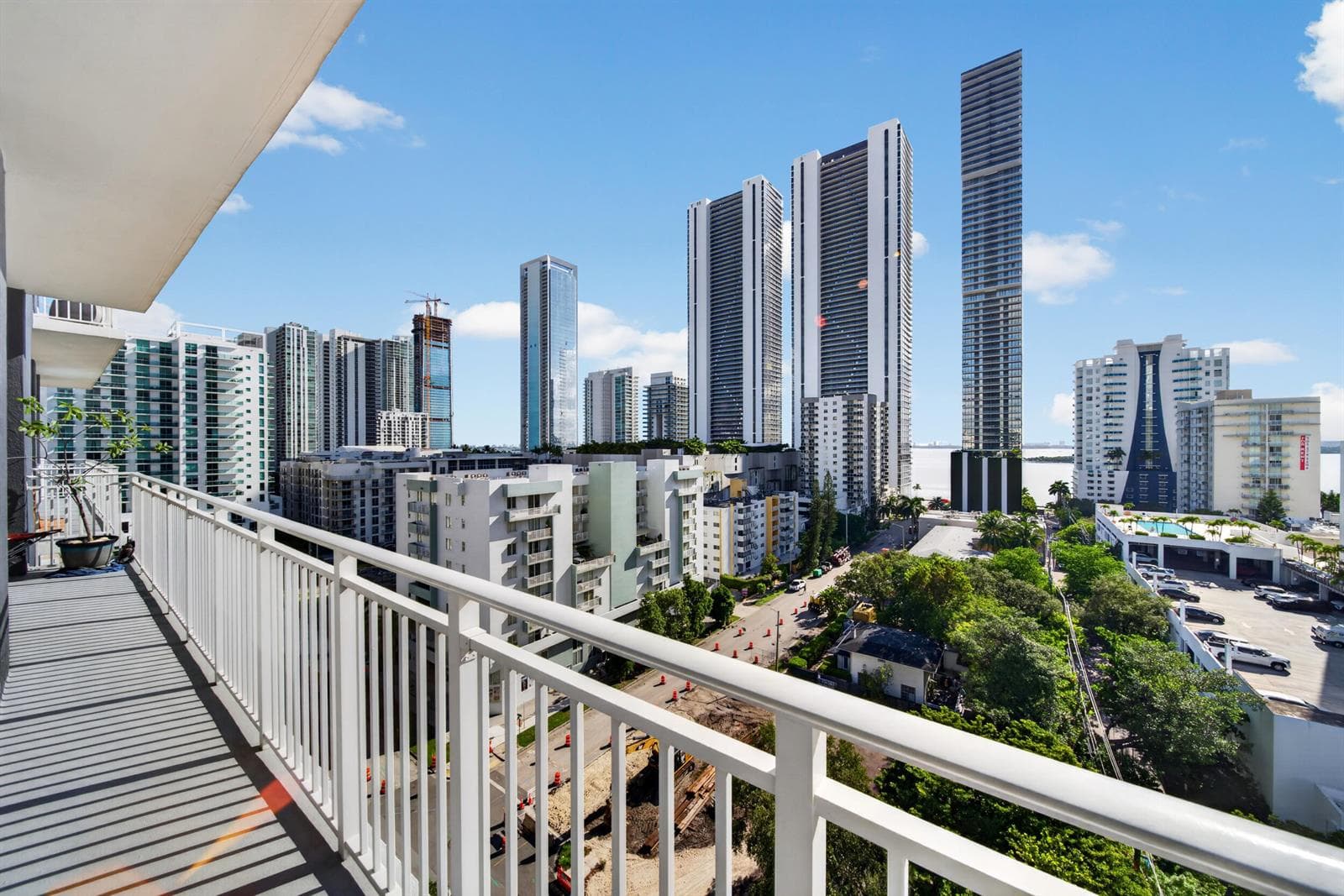 Wrap-around Balcony
