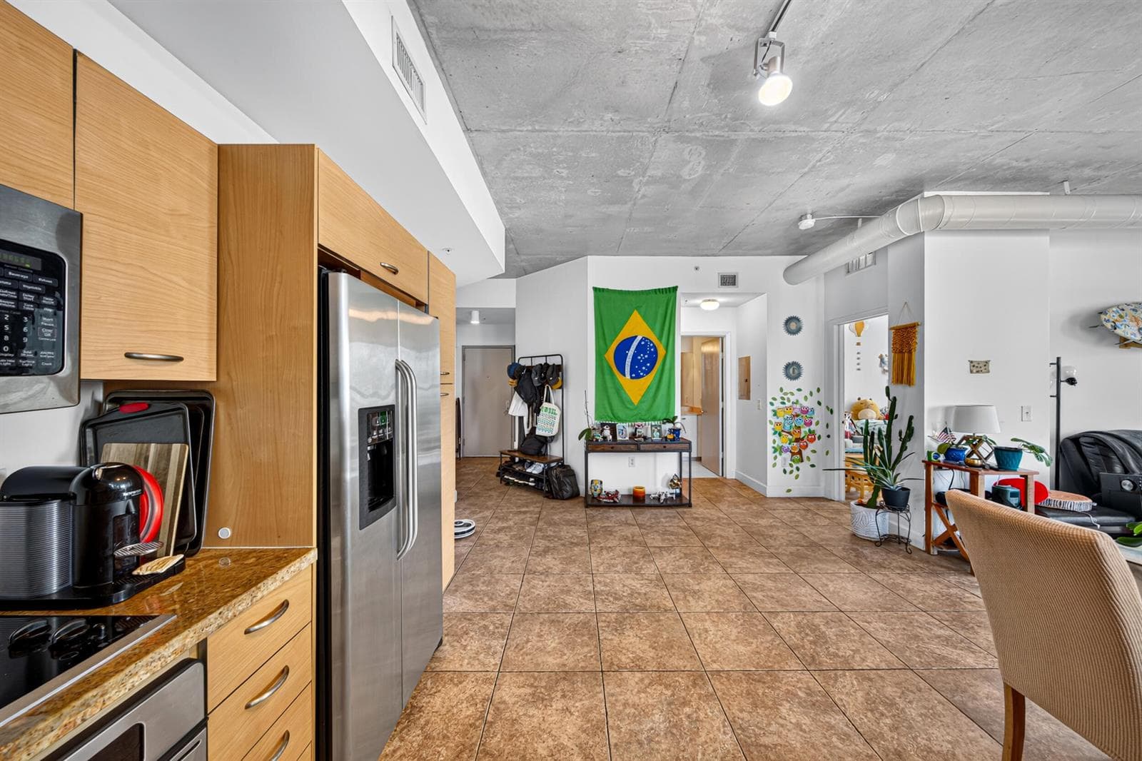 Kitchen/Dining