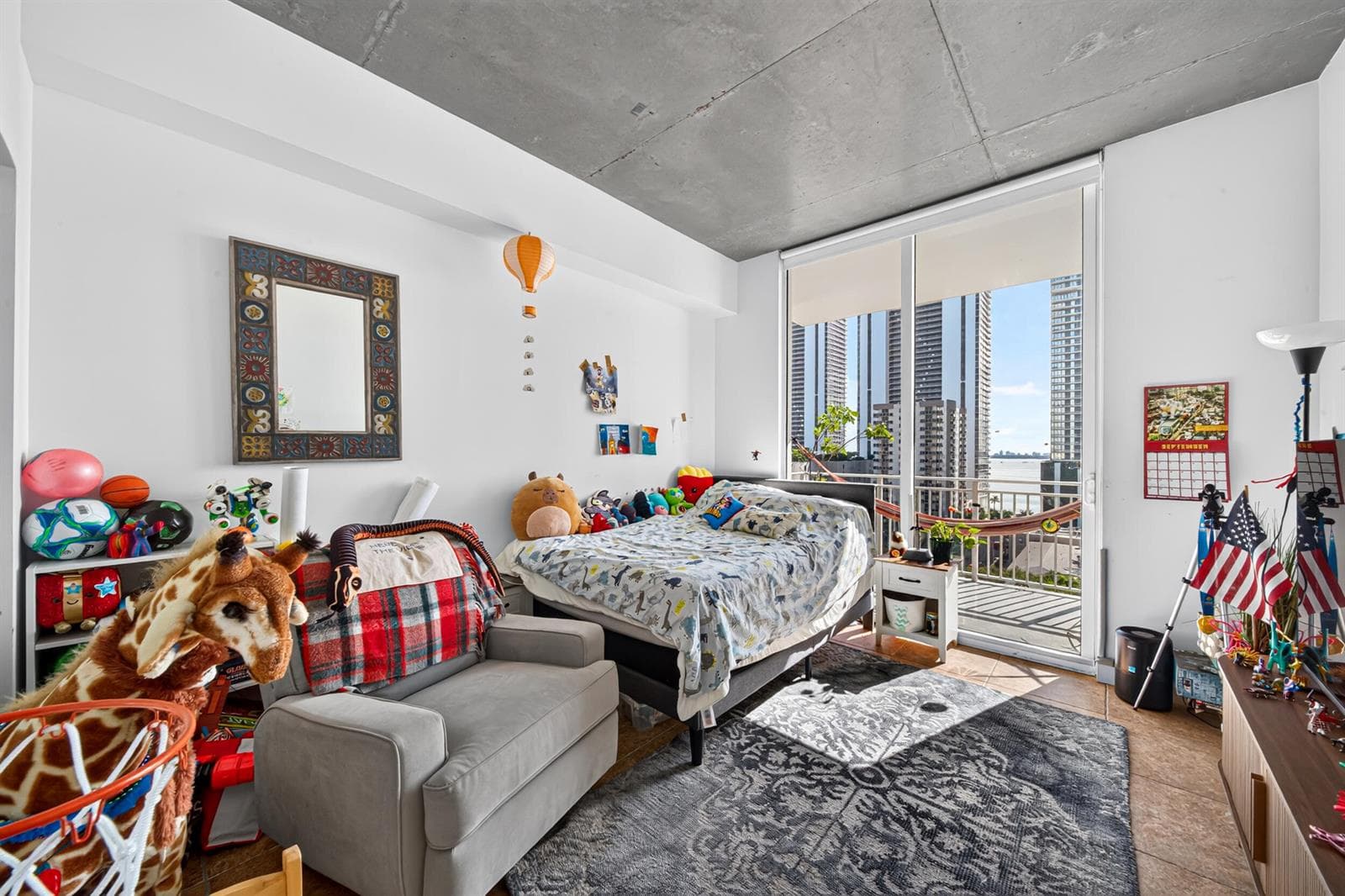 2nd Bedroom