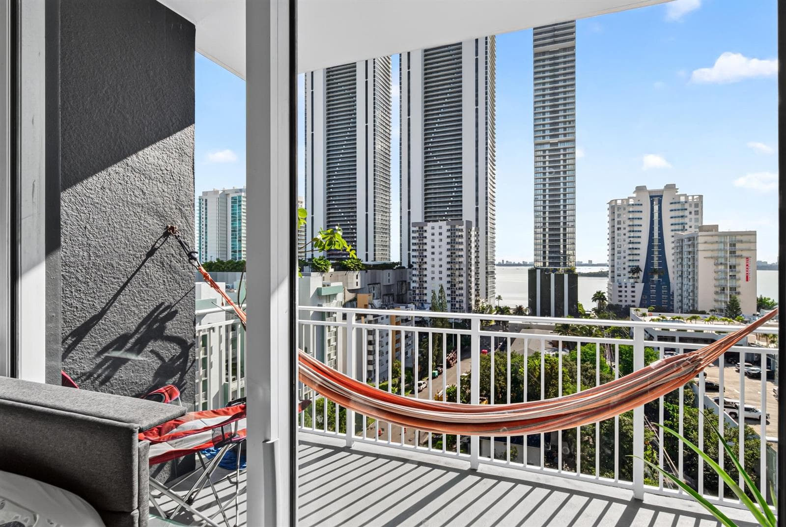 Wrap-around Balcony