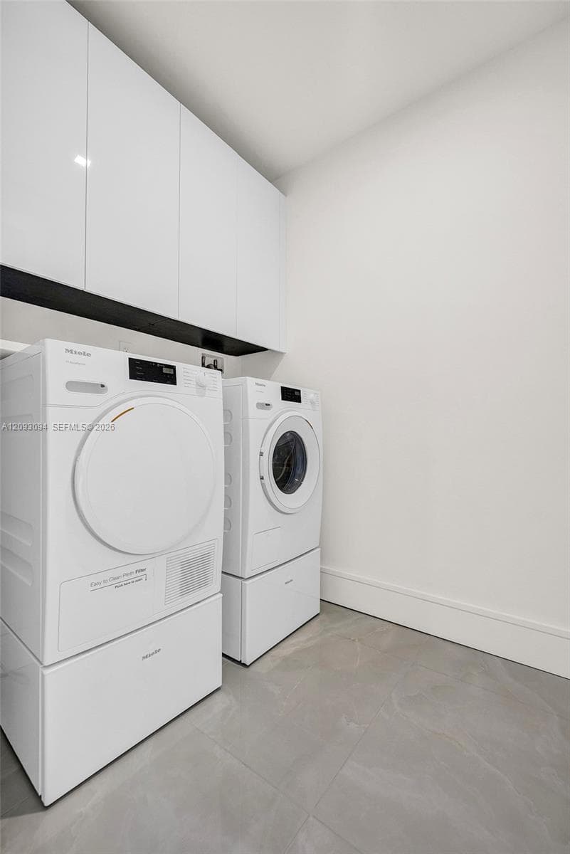 Nautilus 220 · #1512 in West Palm Beach - Photo 56