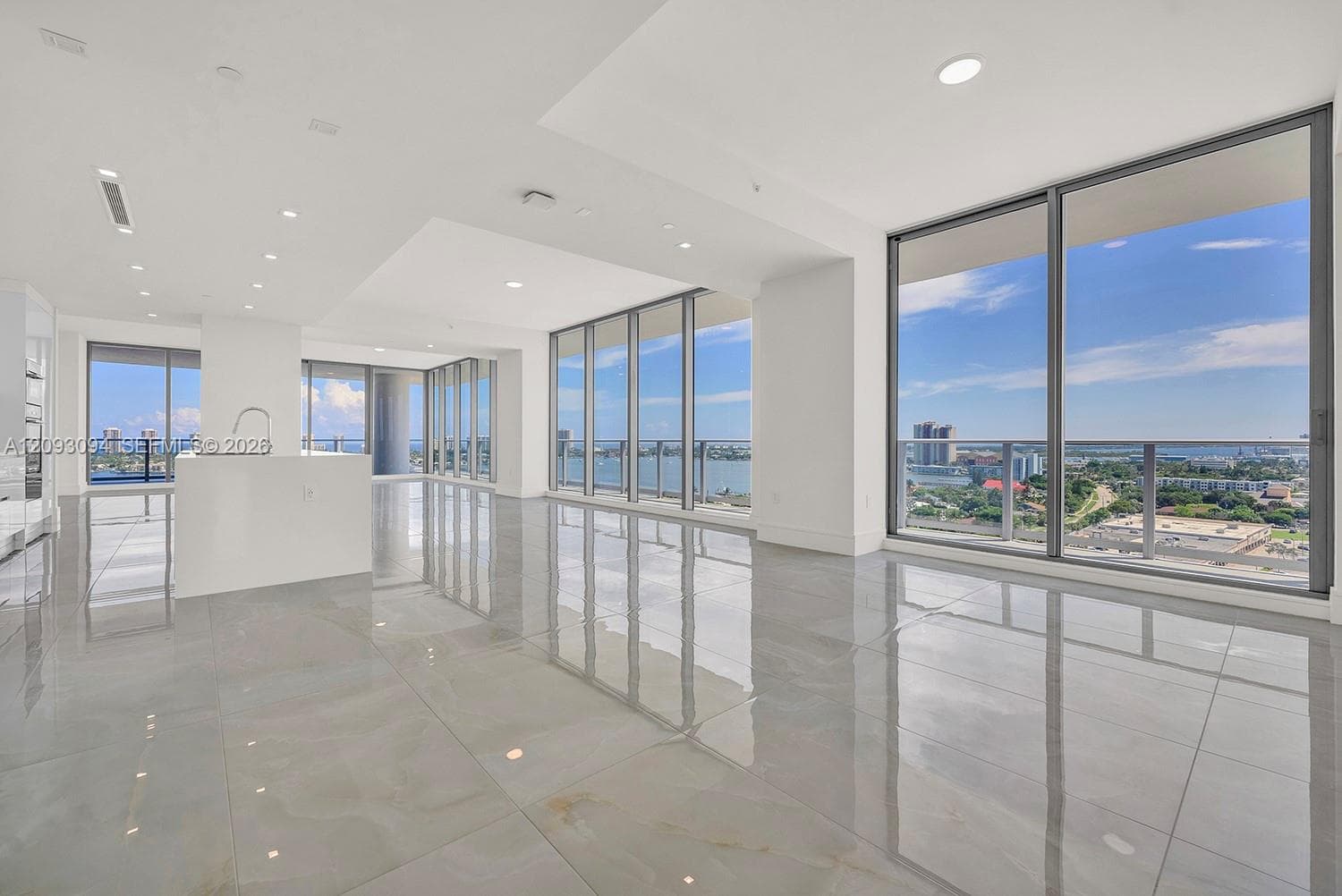 Nautilus 220 · #1512 in West Palm Beach - Photo 47
