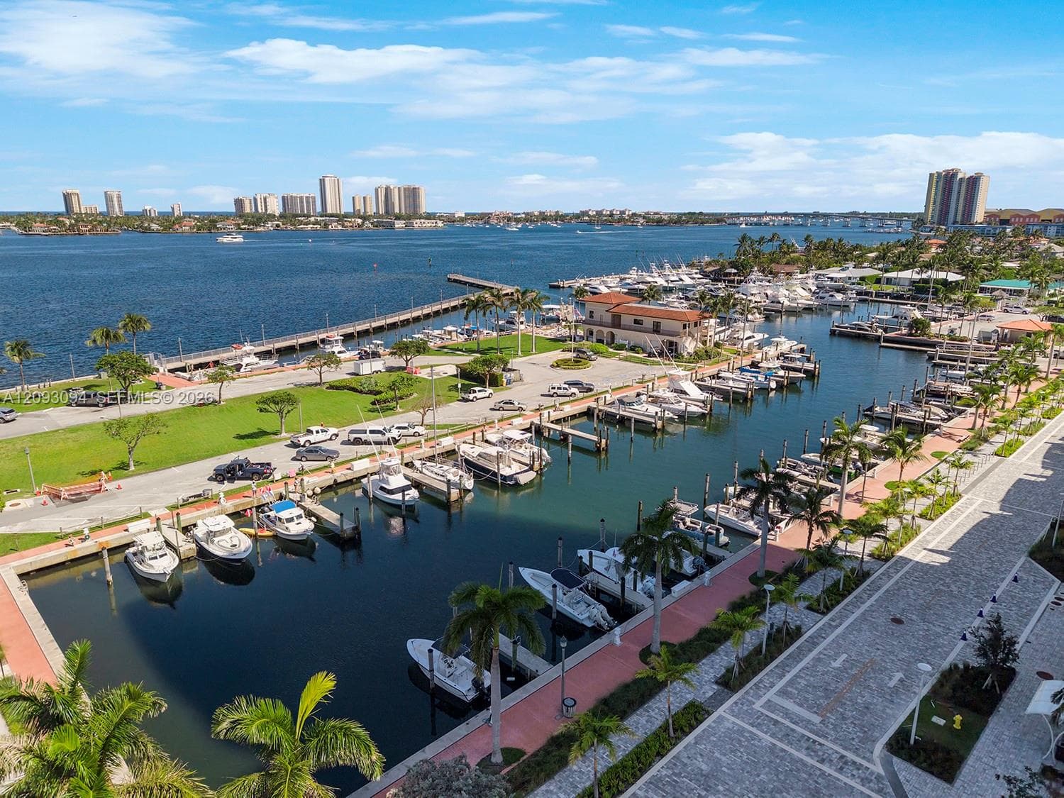 Nautilus 220 · #1512 in West Palm Beach - Photo 22