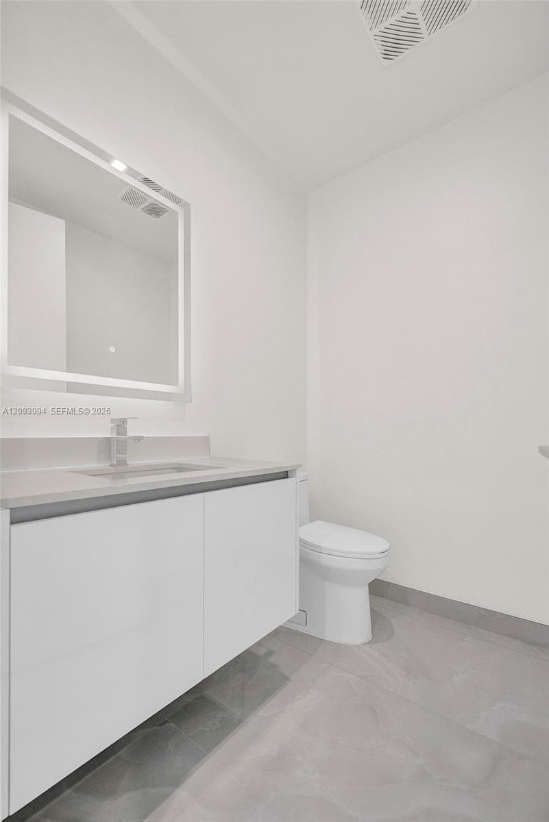 Nautilus 220 · #1512 in West Palm Beach - Photo 71