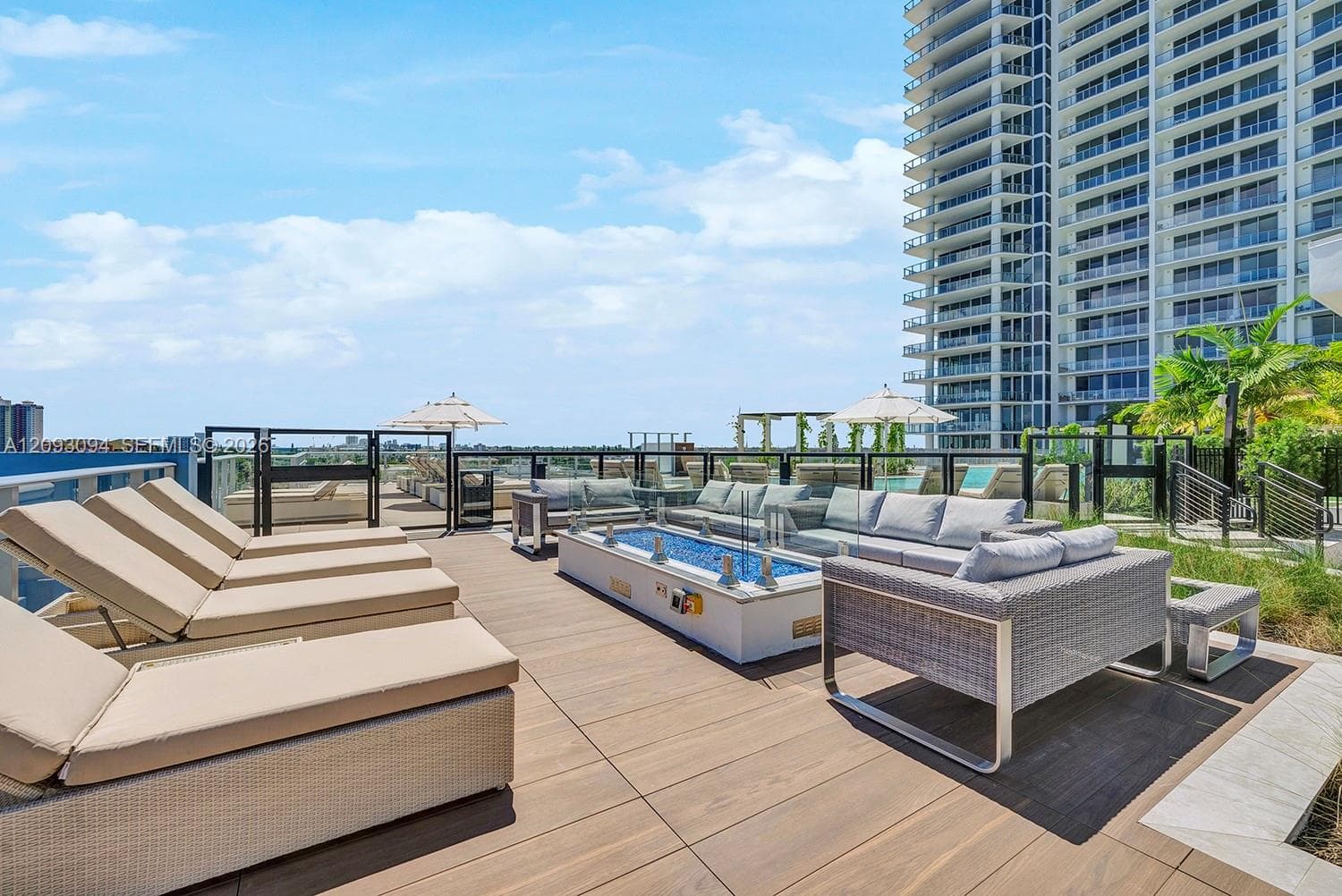 Nautilus 220 · #1512 in West Palm Beach - Photo 25