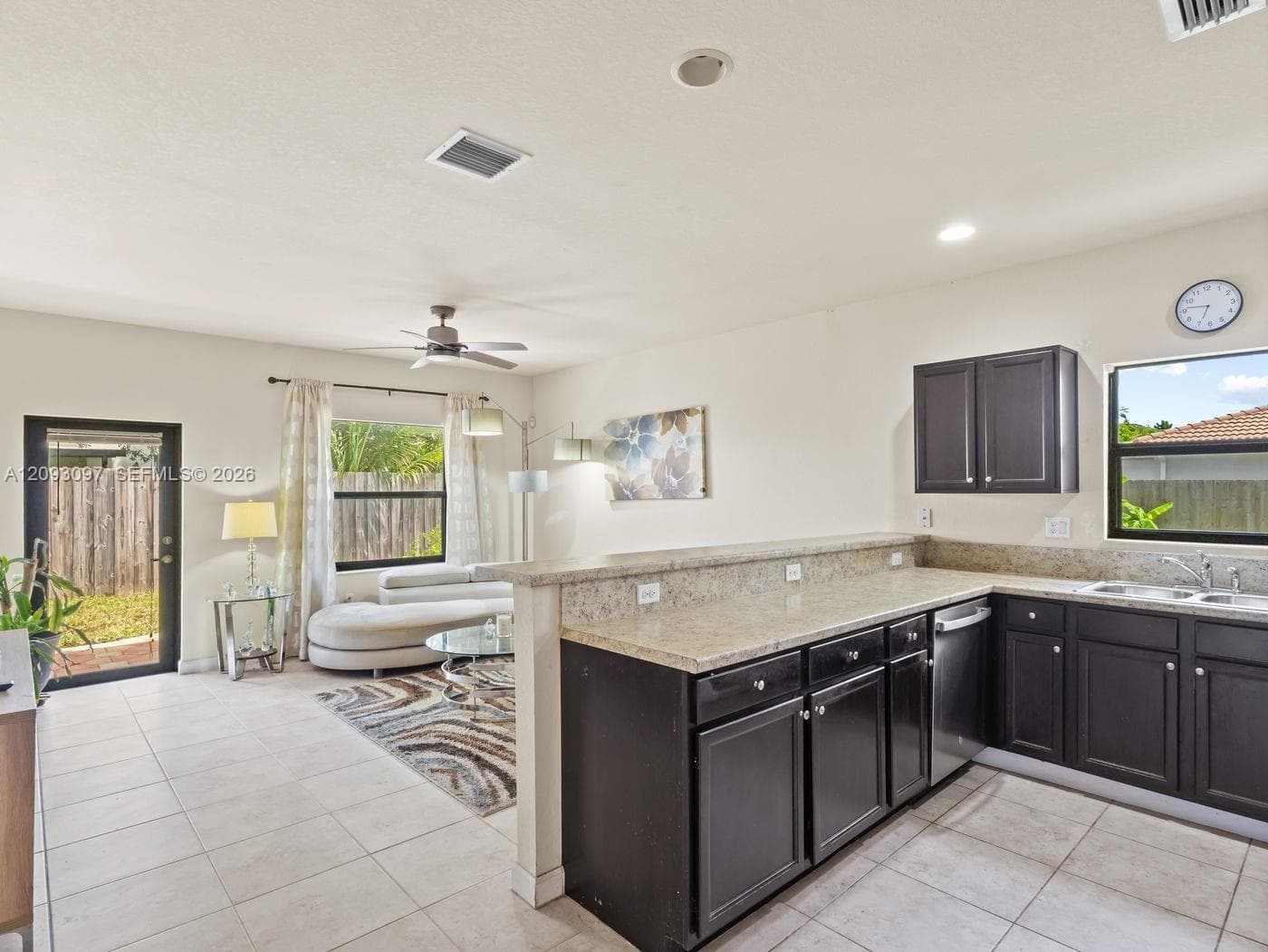 11865 SW 236th St photo 6