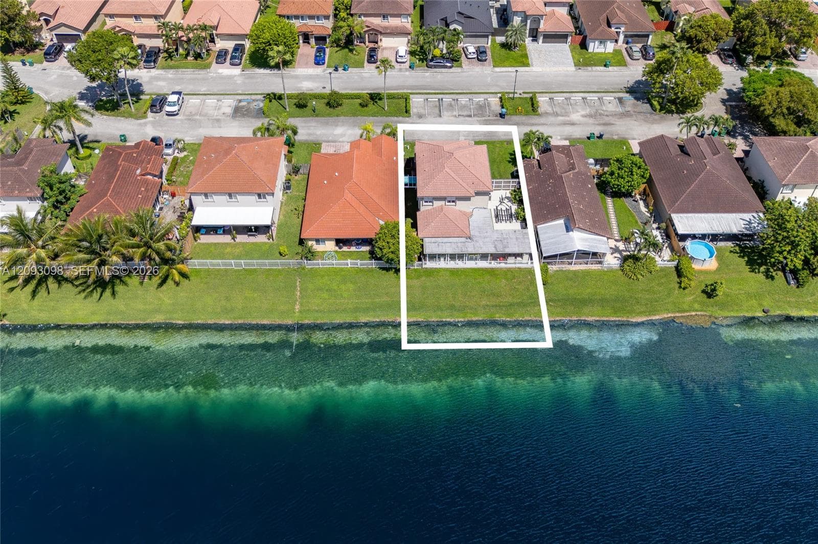 12028 SW 133rd Ter photo 5