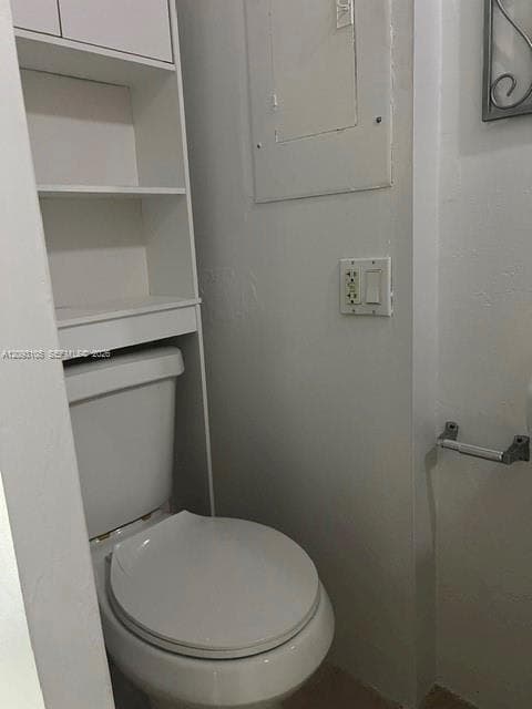 1546 W 77th St #0 photo 16