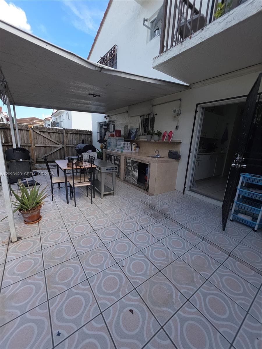 EL PRADO · #102-47 in Hialeah - Photo 2