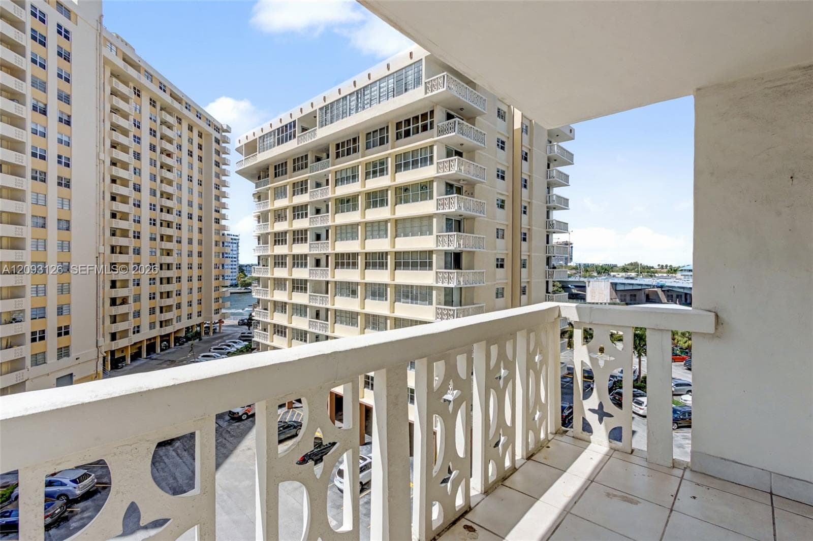 Imperial Towers · #609 in Hallandale Beach - Photo 33