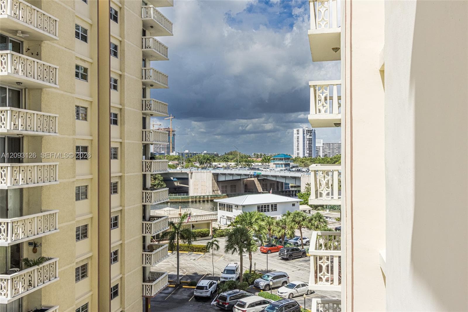 Imperial Towers · #609 in Hallandale Beach - Photo 37