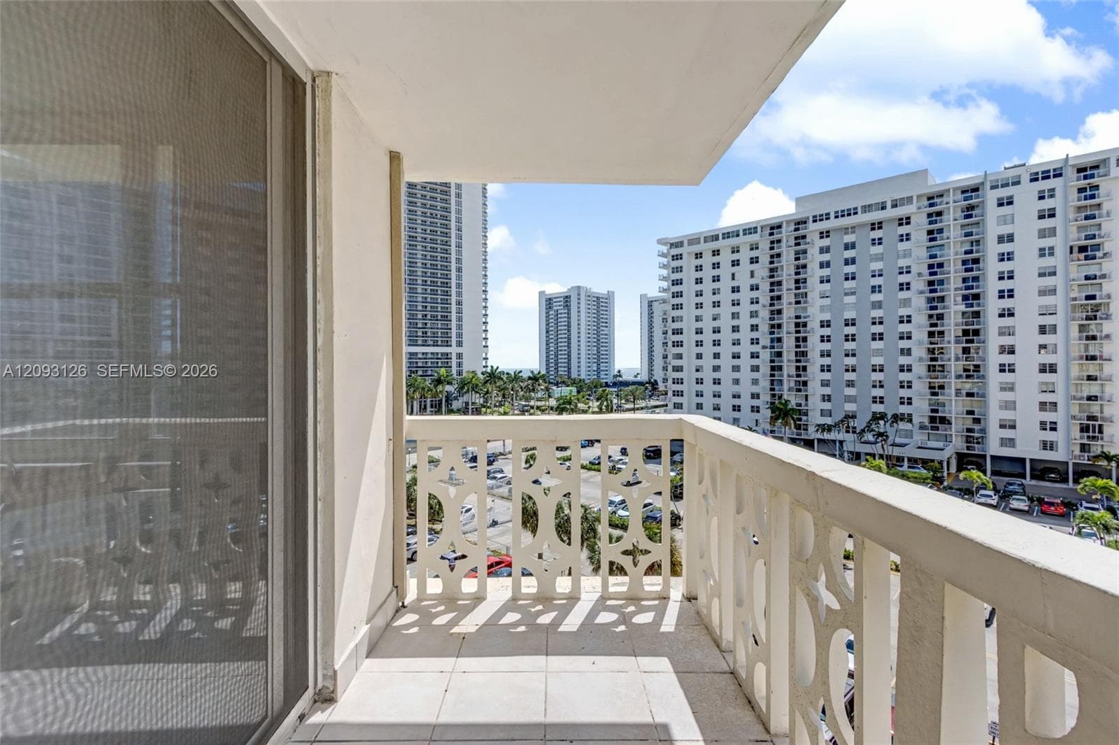 Imperial Towers · #609 in Hallandale Beach - Photo 35
