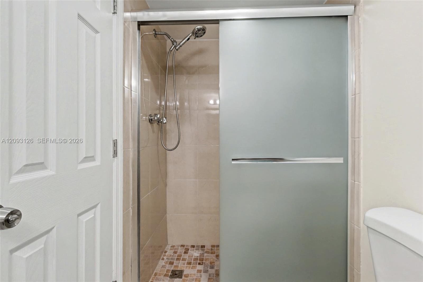 Imperial Towers · #609 in Hallandale Beach - Photo 31