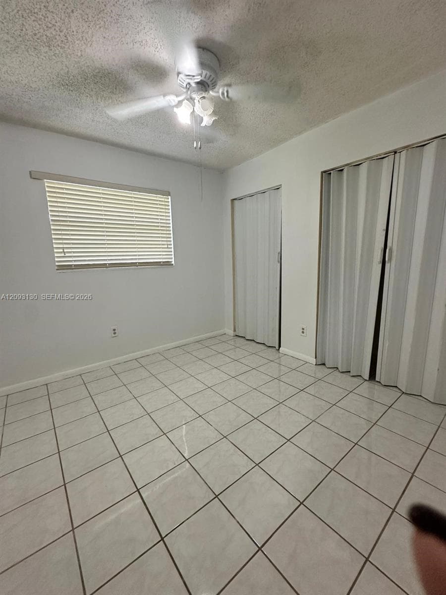 11610 SW 181st St photo 9