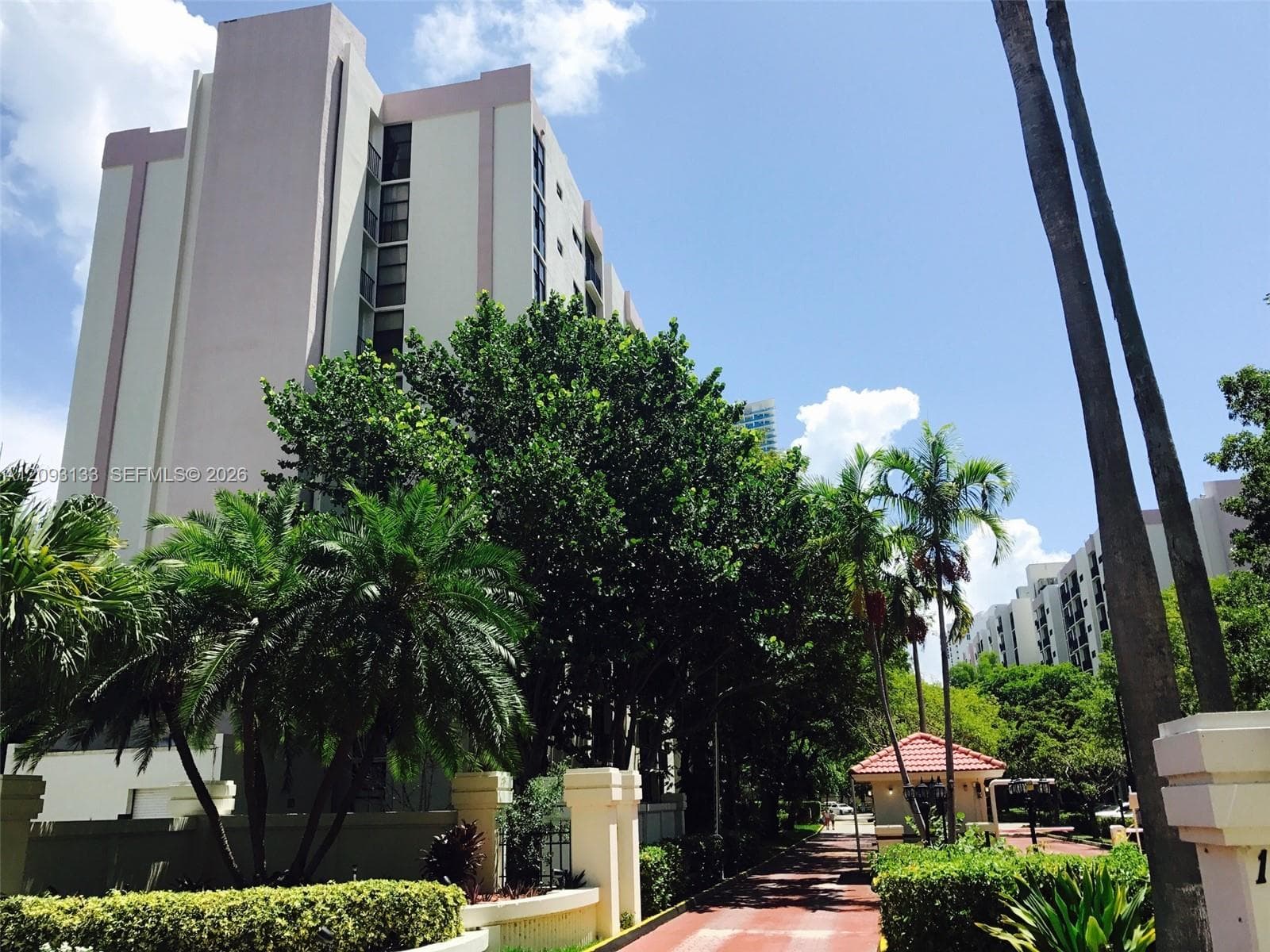 17121 N Bay Rd · #720 in Sunny Isles Beach - Photo 23