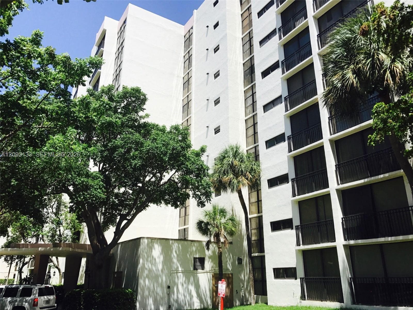 17121 N Bay Rd · #720 in Sunny Isles Beach - Photo 24