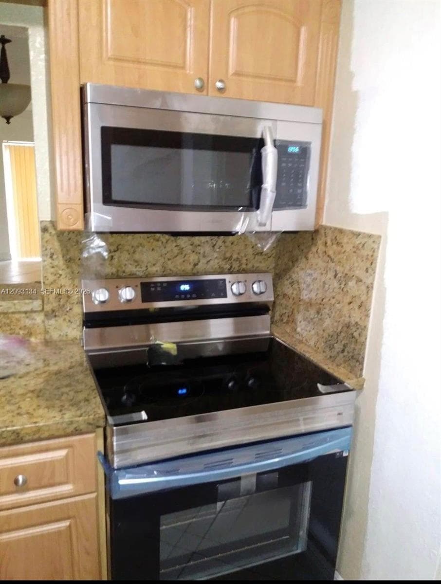Steleen steel appliance