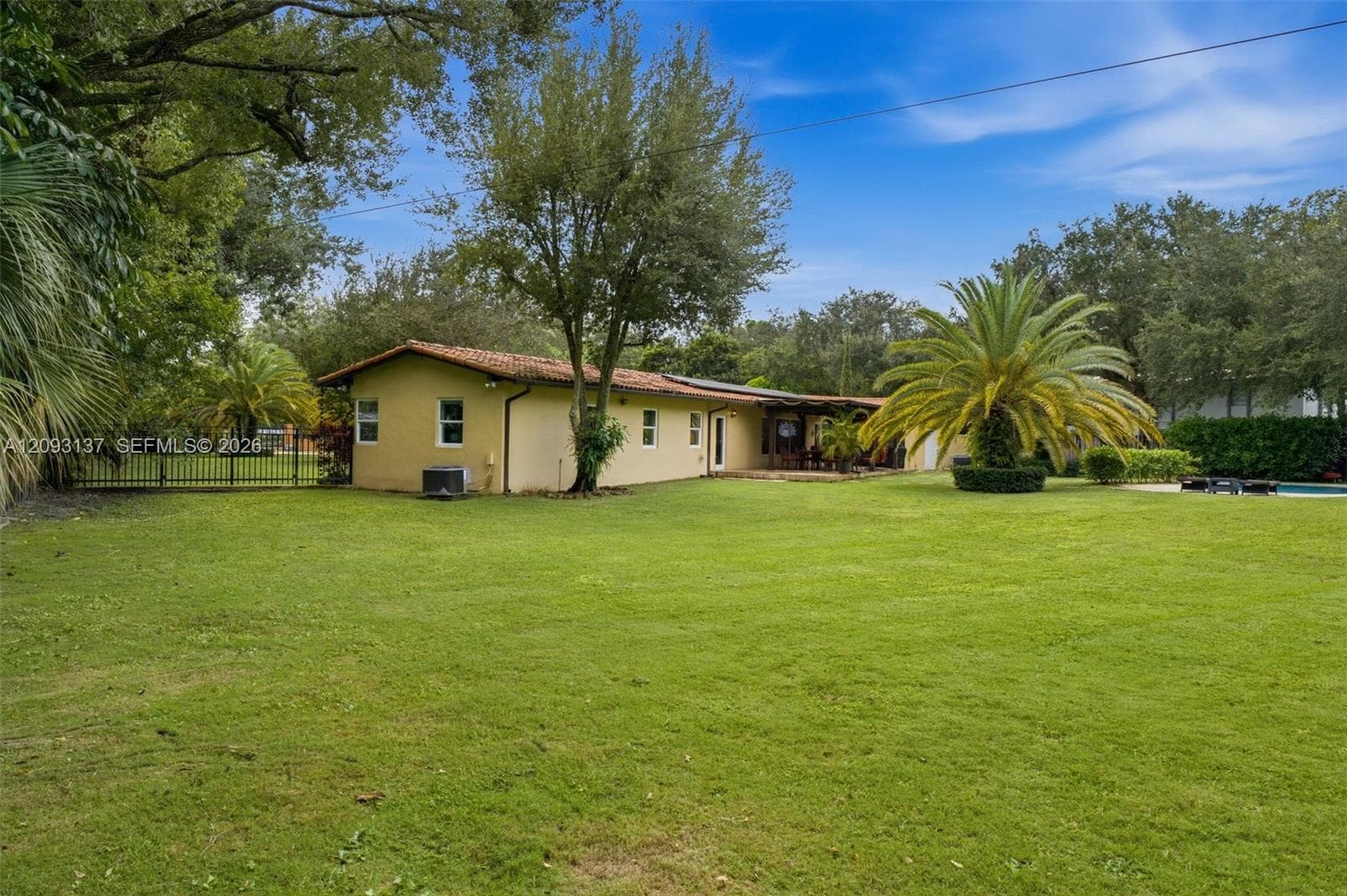 9801 SW 96th St photo 34
