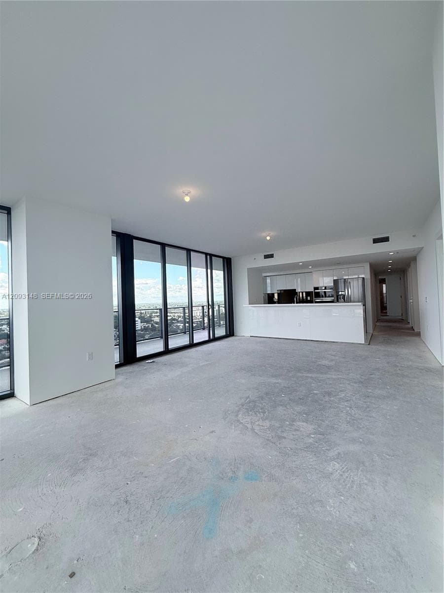 HALLANDALE OASIS WEST TOW · #1901 in Hallandale Beach - Photo 23