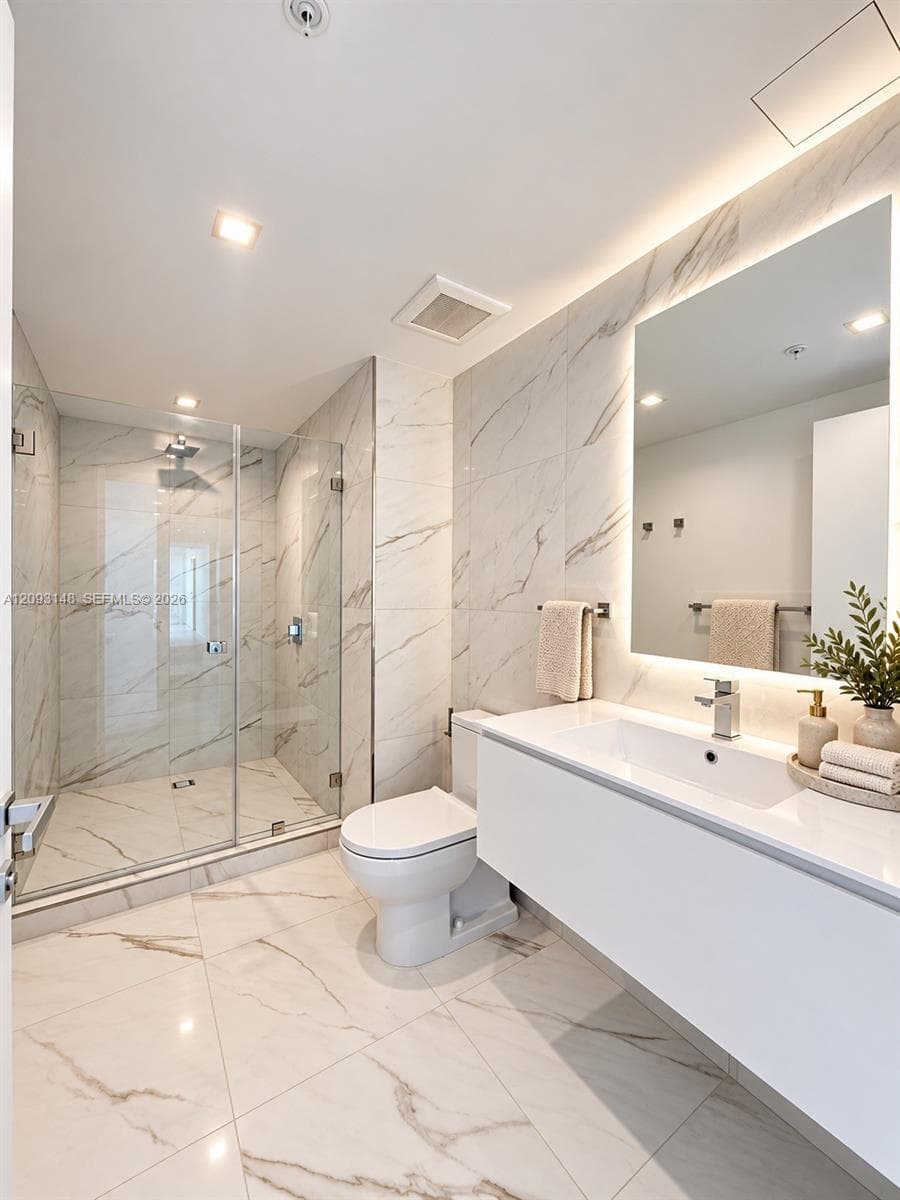 Virtually Staged – Furniture and décor shown are digitally added for visualization purposes only.