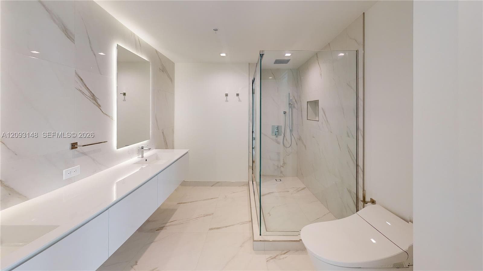HALLANDALE OASIS WEST TOW · #1901 in Hallandale Beach - Photo 67