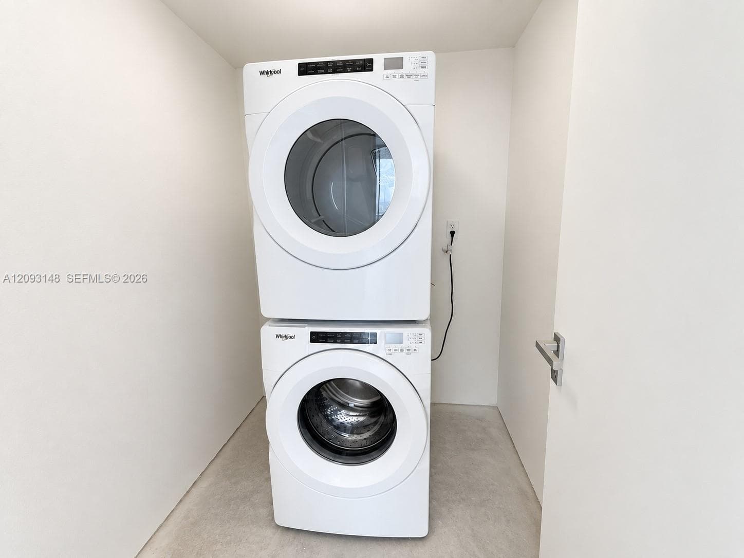 HALLANDALE OASIS WEST TOW · #1901 in Hallandale Beach - Photo 15