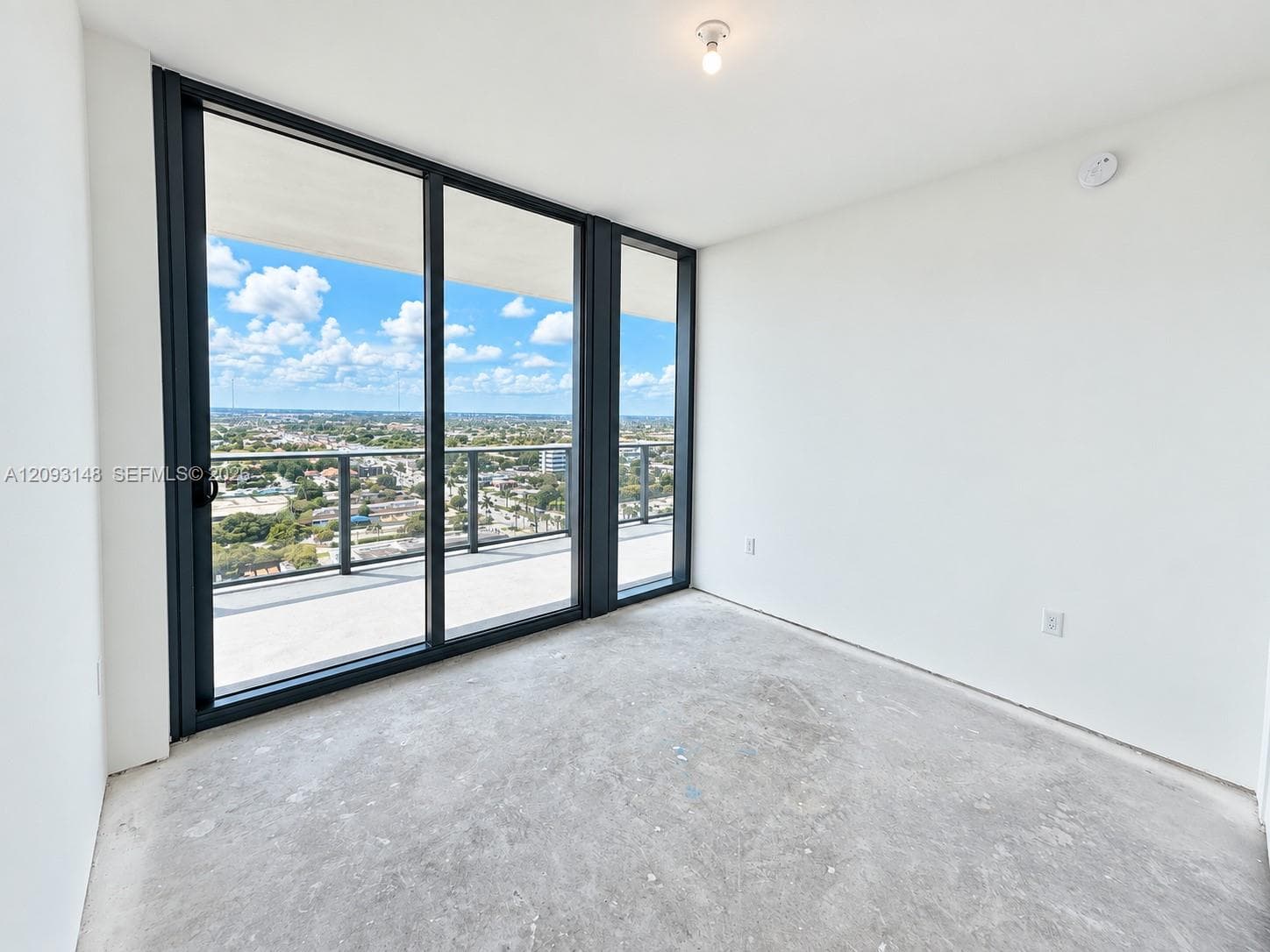 HALLANDALE OASIS WEST TOW · #1901 in Hallandale Beach - Photo 4