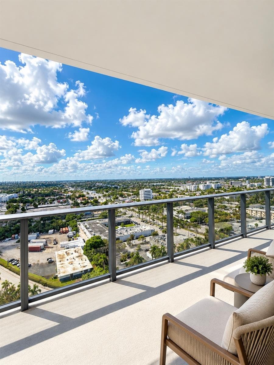 Virtually Staged – Furniture and décor shown are digitally added for visualization purposes only.