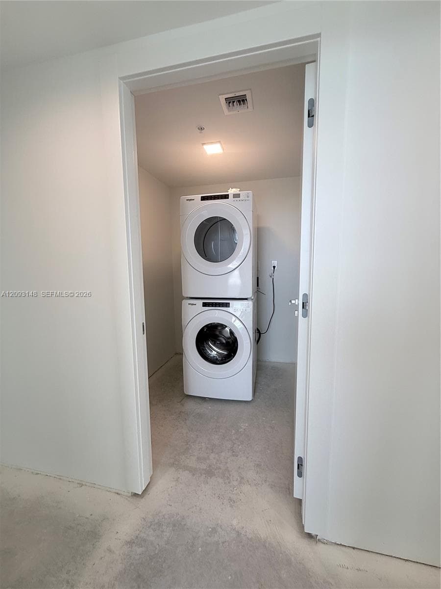 HALLANDALE OASIS WEST TOW · #1901 in Hallandale Beach - Photo 25