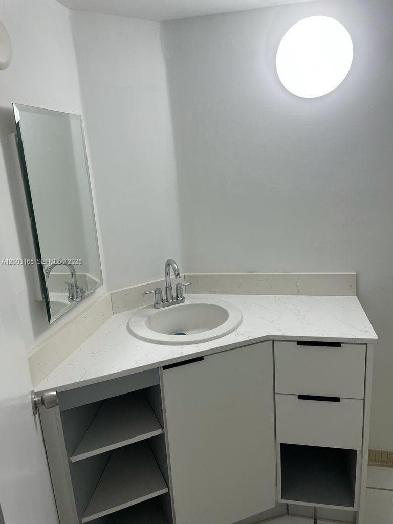 ROLLING GREEN CONDO B · #B118 in Miami - Photo 15